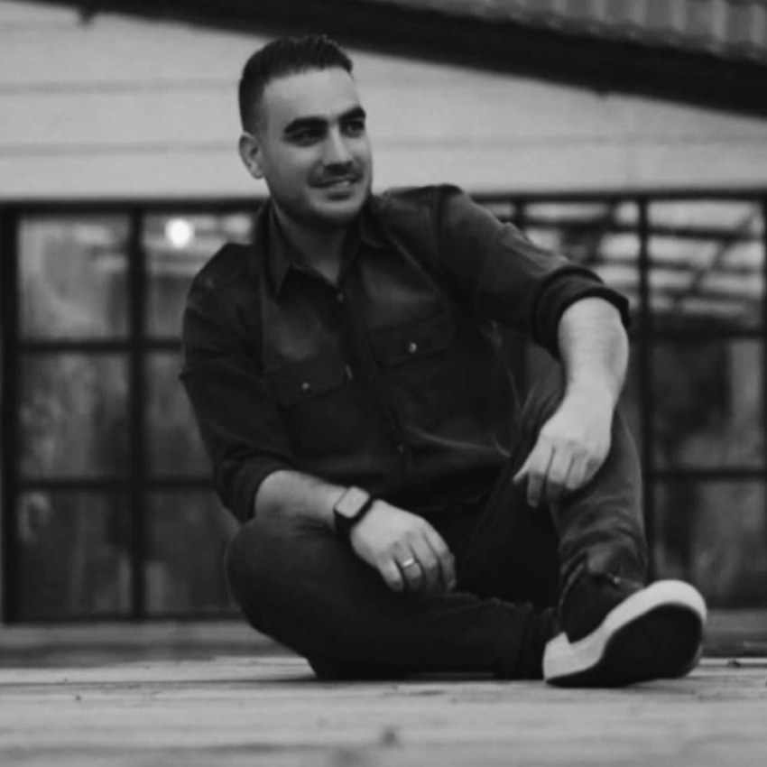 دانلود آهنگ کامران مولایی تو از همه سری دلبری و محشری دانلود آهنگ کامران مولایی تو از همه سری دلبری و محشری